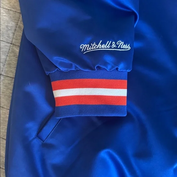 Mitchell & Ness New York Knicks Jacket - Picture 5 of 6